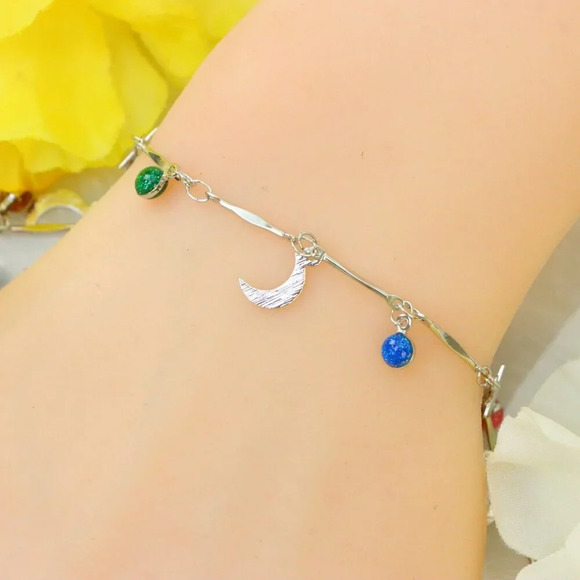 Minimalist Bracelet, Sleek & Modern Design, Women’s Fashion, YC110154-B - Picture 7 of 10